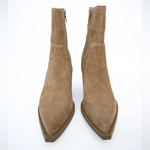 Nine West Distressed Suede Bootie NWOB - Picture 4 of 5